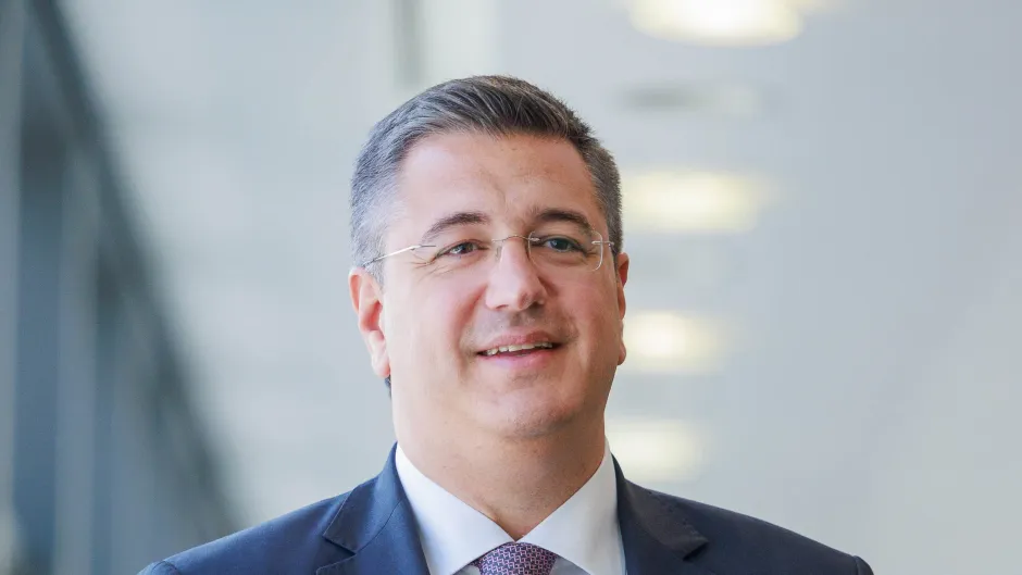 Portrait von Apostolos Tzitzikostas